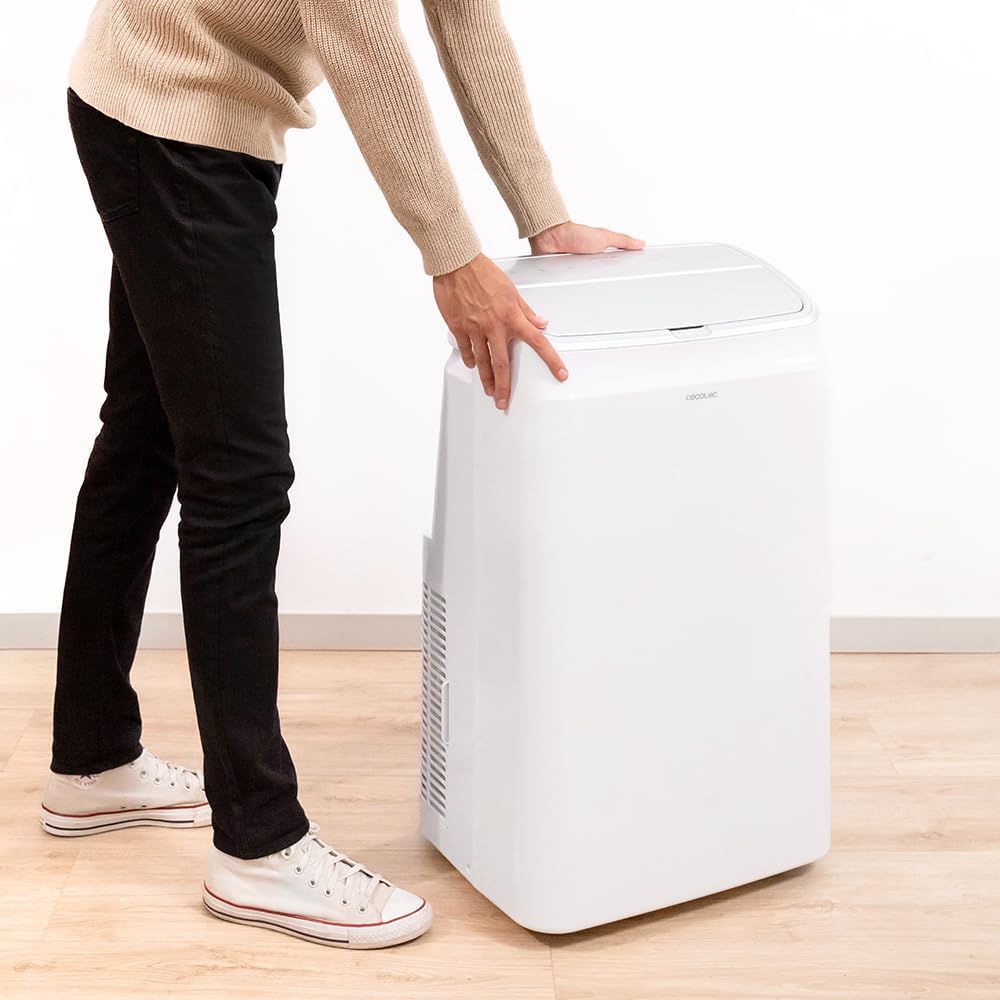Cecotec is portable and has remote control