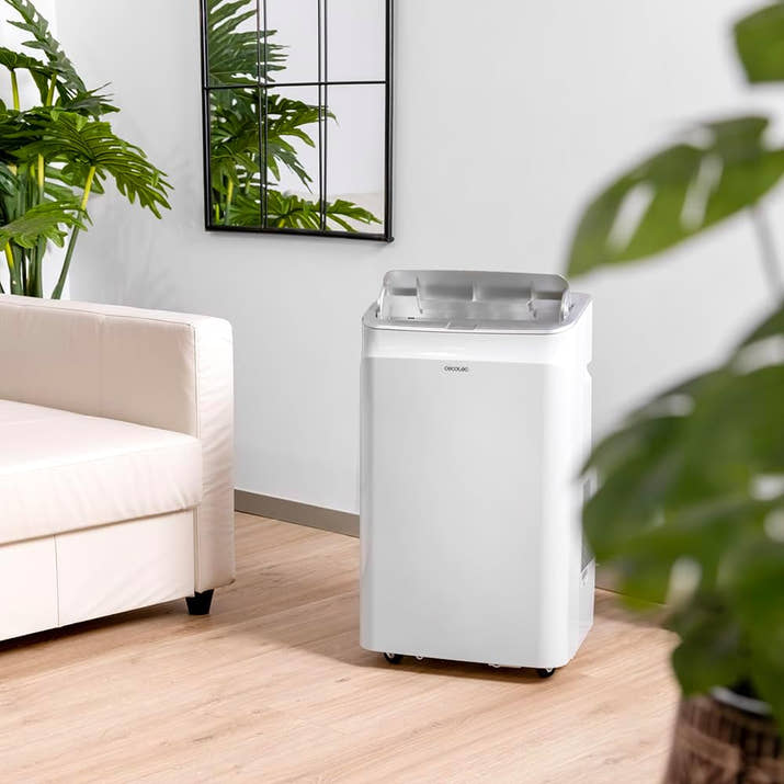 Cecotec Ar condicionado portátil com controlo remoto