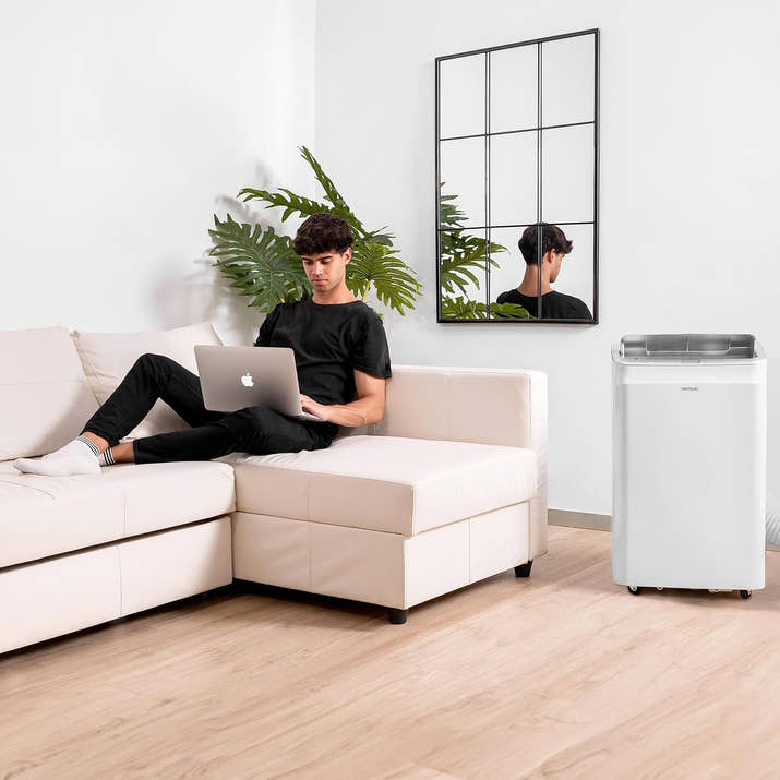 Cecotec Ar condicionado portátil com controlo remoto